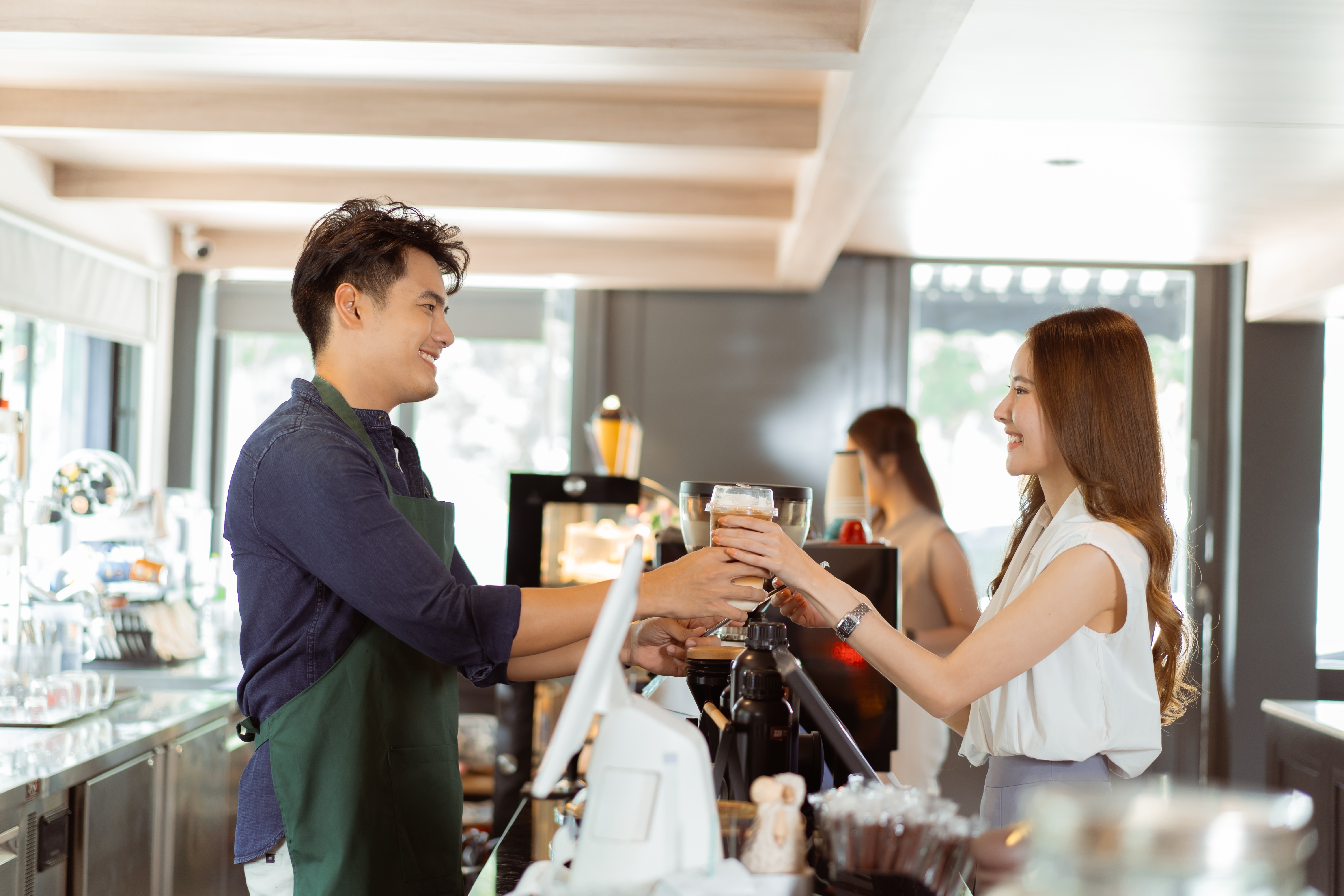 SME Business Tips: Deliver exceptional customer service with these hacks
